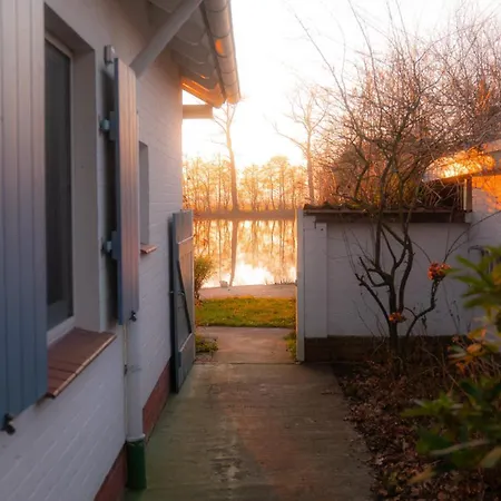 Schillhoern - Urlaub Mit Wasserblick Neuharlingersiel Exterior foto